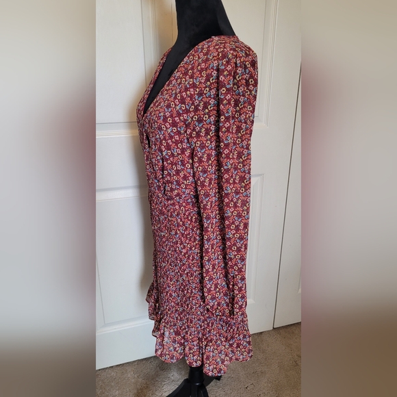 Rowa Red Floral Long Sleeve Dress, Smocked Detail| Size L - Picture 8 of 10